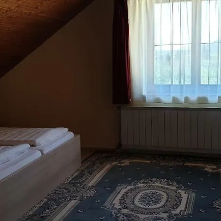 Guest house Montana 3*